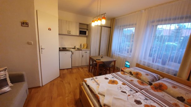 Ubytovanie Žltý dom Vrbov 30