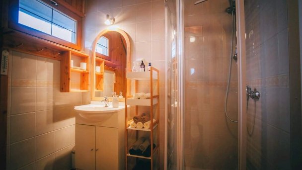 Chaty Reľov a Stromodomček Reľov 92