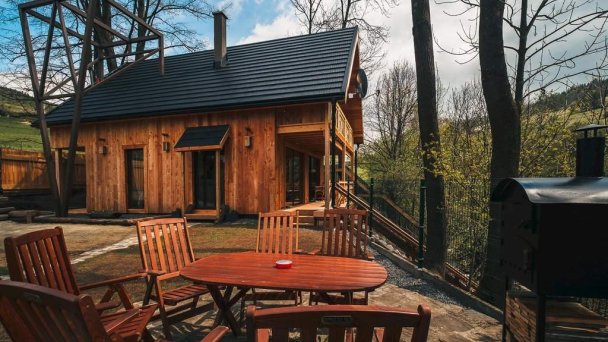 Chaty Reľov a Stromodomček Reľov 85