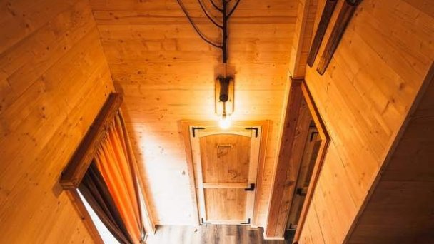 Chaty Reľov a Stromodomček Reľov 46