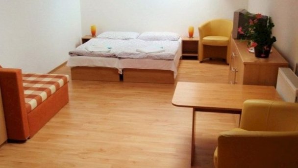 Rekreačné zariadenie Zelený Breh Kokošovce 7