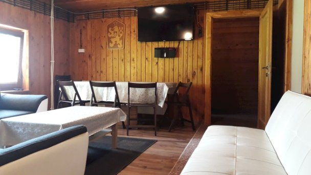 Chata Stred Kubínska hoľa - Dolný Kubín 9