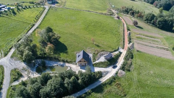 Chata pri jazere Leštiny 17