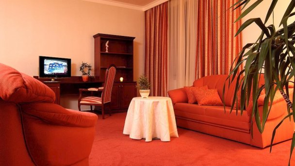 Boutique Hotel MARATON Košice - Staré Mesto 35