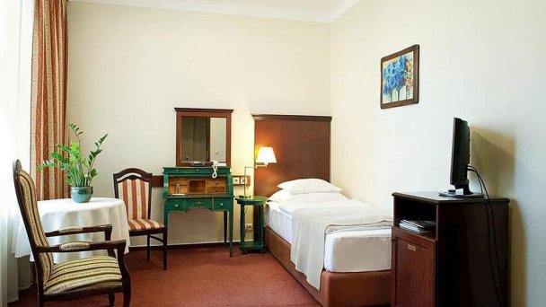 Boutique Hotel MARATON Košice - Staré Mesto 41