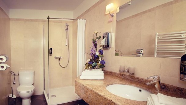 Boutique Hotel MARATON Košice - Staré Mesto 43