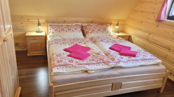Drevenice Danka a Hanka Zázrivá 59