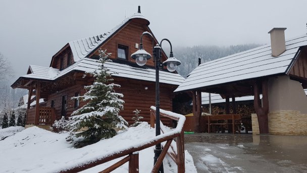 Drevenice Danka a Hanka Zázrivá 71