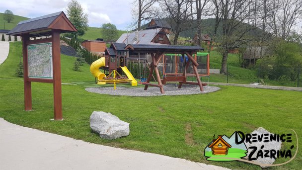 Drevenice Danka a Hanka Zázrivá 32