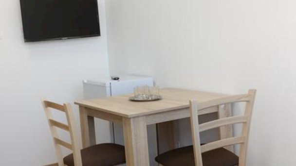 Hostel White Coral Košice - Barca 28
