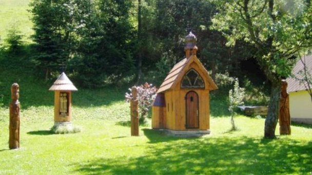 Drevenica a chata pod Furmancom Malá Franková 10