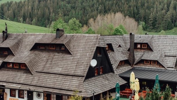 Wellness rezort Jánošíkov dvor Zázrivá 32