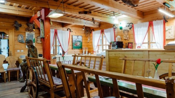 Wellness rezort Jánošíkov dvor Zázrivá 8