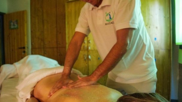 Wellness rezort Jánošíkov dvor Zázrivá 25