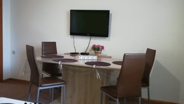 Apartmán Erika Bešeňová 5 Apartmán Erika Bešeňová 5