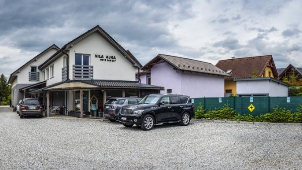 VILA AJKA Bešeňová 29