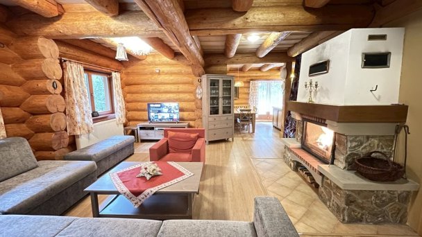 CHATA MARÍNA KUBÍNSKA HOĽA Dolný Kubín 21