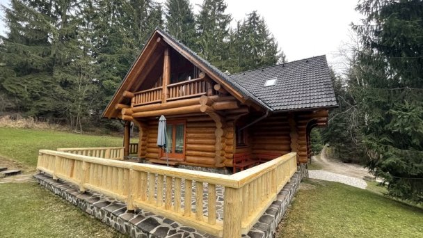 CHATA MARÍNA KUBÍNSKA HOĽA Dolný Kubín 16