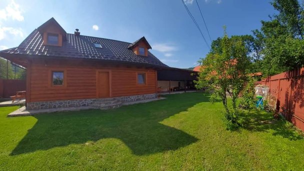 Chata vo dvore Osturňa 30