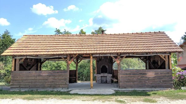 Drevenica Medvedica Kľačno 28