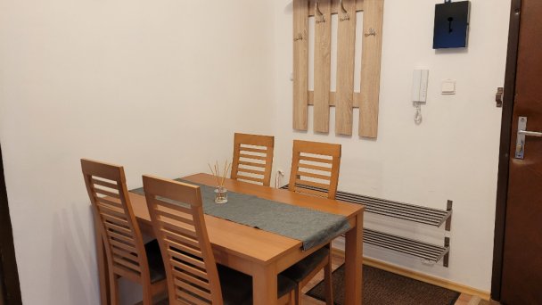 APARTMÁN***ROŽŇAVA 17