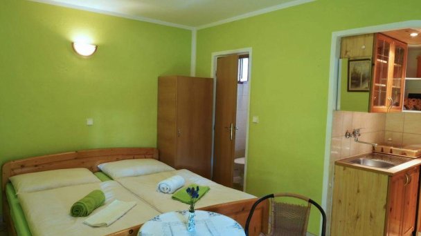 Apartmán pri zámočku Bešeňová 3 Apartmán pri zámočku Bešeňová 3