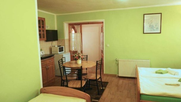 Apartmán pri zámočku Bešeňová 29 Apartmán pri zámočku Bešeňová 29