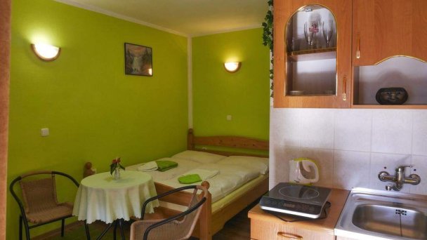 Apartmán pri zámočku Bešeňová 22 Apartmán pri zámočku Bešeňová 22
