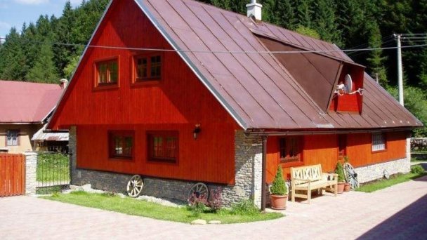 Zázrivský dvor - Chata pod Magurou Zázrivá 15
