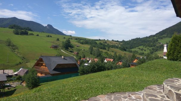 Drevenica Pri zvonici Zázrivá 16
