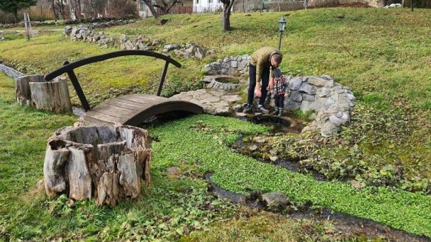 Chalúpka na prameni Lúčka (okres Rožňava) 16