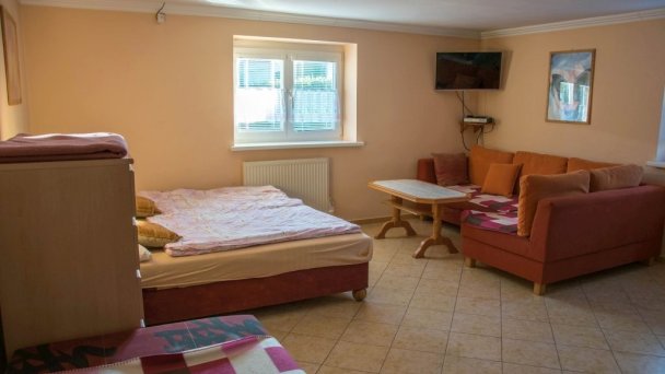 Apartmány Mária Kalameny 16