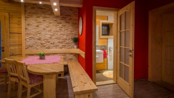 Zrub Veronika Svätý Kríž 26 Zrub Veronika Svätý Kríž 26