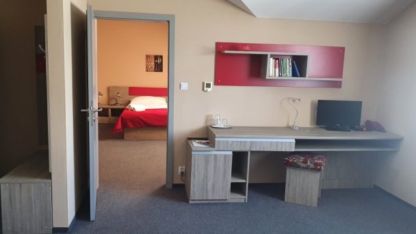 F-Team Hotel Podtureň 33