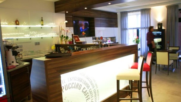 F-Team Hotel Podtureň 6