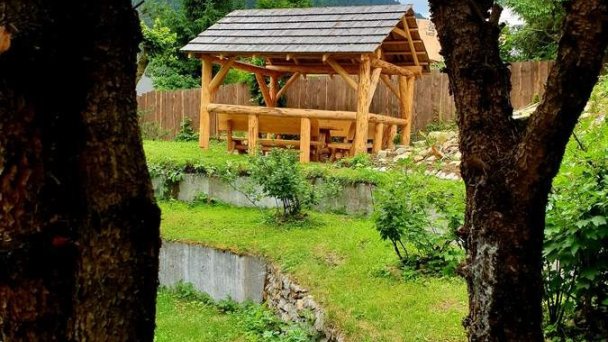 Penzión na Hálni Nižná Boca 44