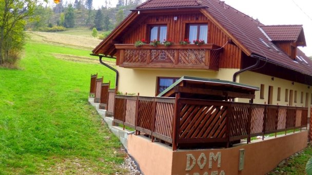 Apartmánový dom Dorota Ižipovce 25
