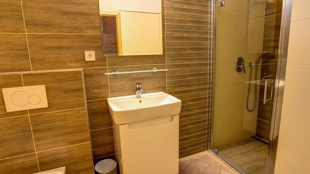 Chaty Mária I a Mária II Prosiek 12