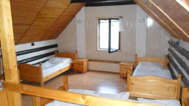 Útulná chalupa za potokom Sklené 25