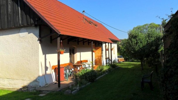 Útulná chalupa za potokom Sklené 12