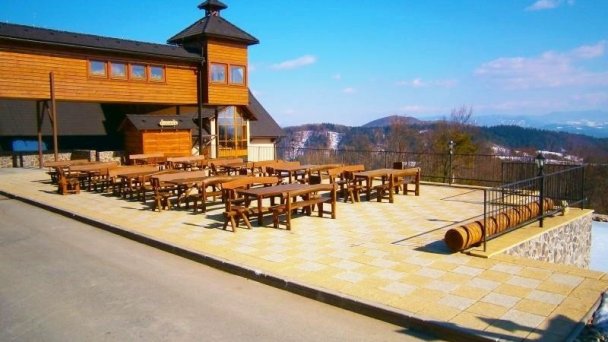 Fuggerov Dvor Selce 3