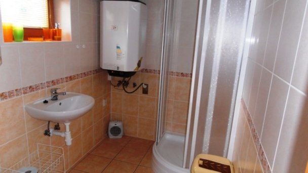 Chata pod Lazíkom Liptovský Hrádok 8 Chata pod Lazíkom Liptovský Hrádok 8