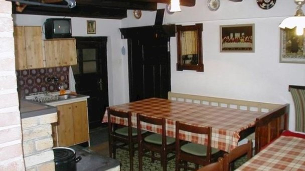 Gazdovský dom Žiar 4