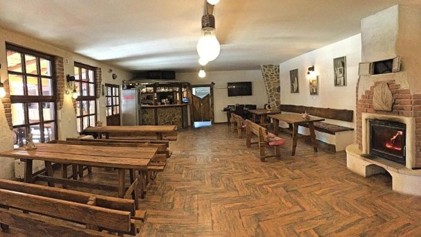 Penzión Turista *** Banská Štiavnica - Počúvadlo 48