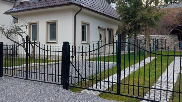 Chaty Michal a Adam Banský Studenec 21