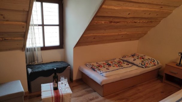 Prosredná pivnica Sebechleby 11