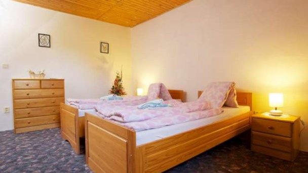 Penzión Tóth Moravany nad Váhom 27