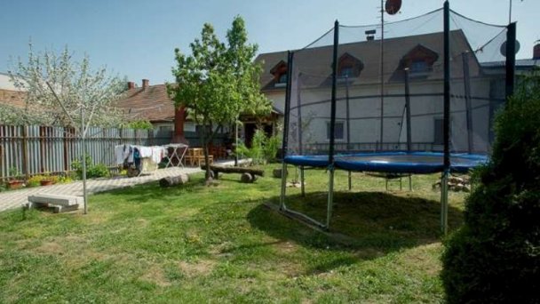 Penzión Tóth Moravany nad Váhom 14