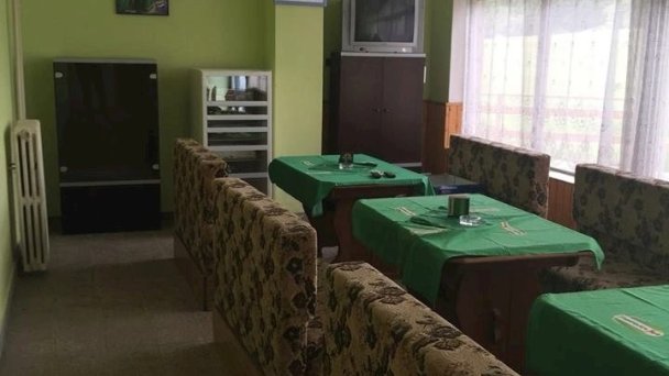 Turistická ubytovňa Hotel Divín 8