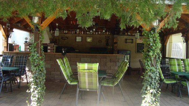 Hotel Kriser Pezinok 6 Hotel Kriser Pezinok 6
